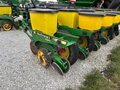 1994 John Deere 7200 Planter