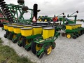 1994 John Deere 7200 Planter