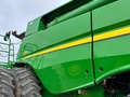 2019 John Deere S780 Combine