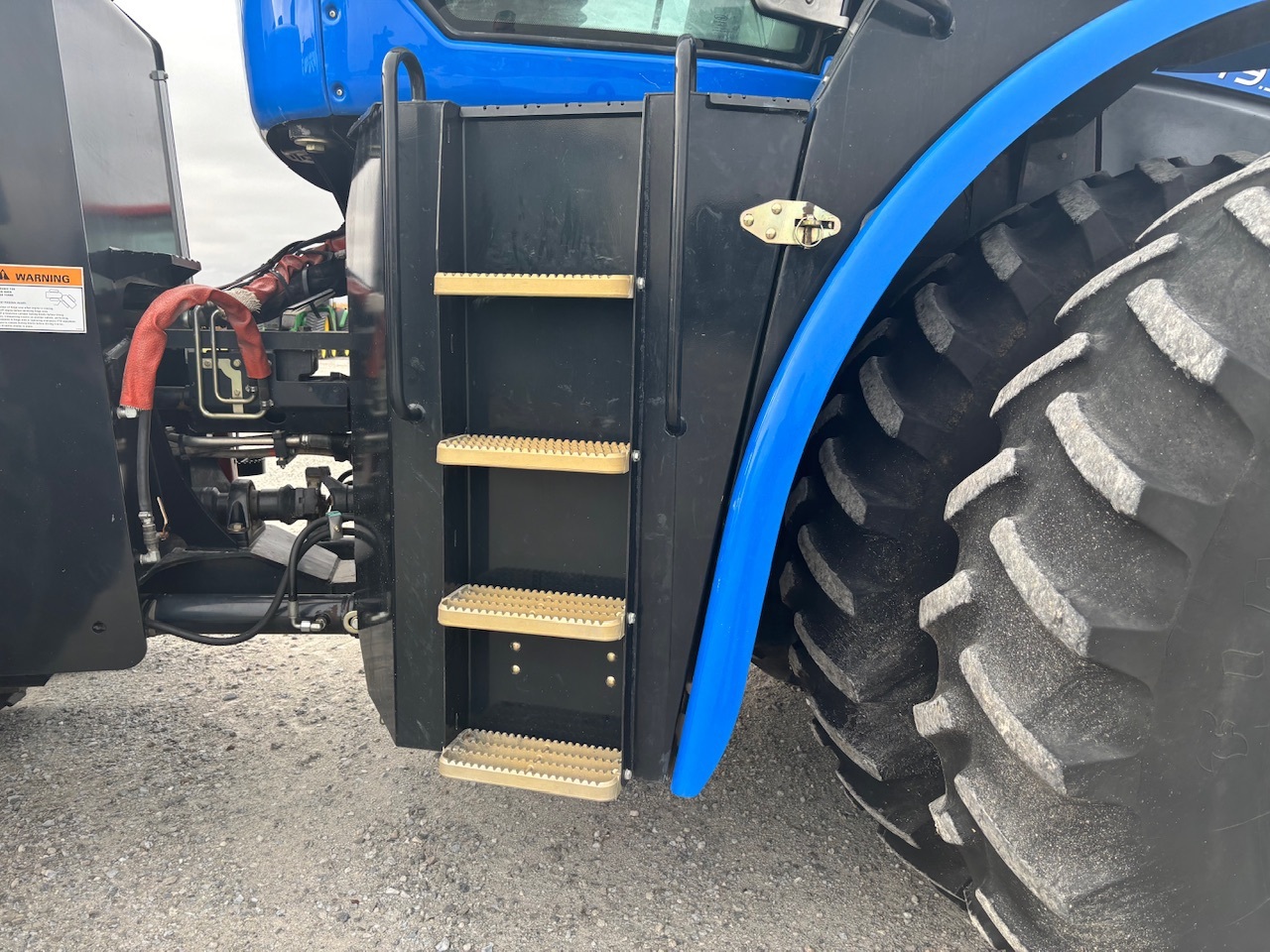 2014 New Holland T9.390 Tractor