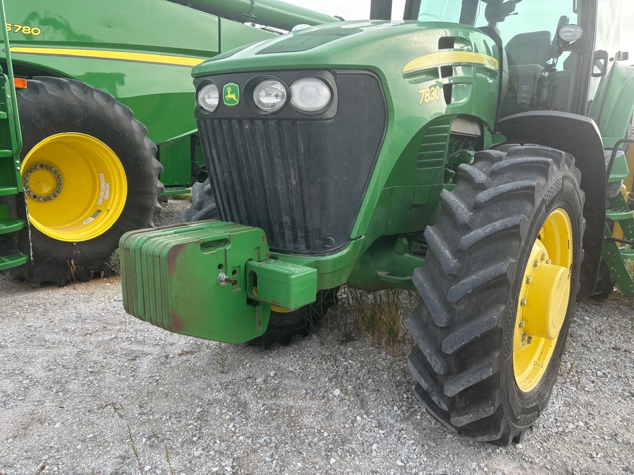 2009 John Deere 7830 Tractor