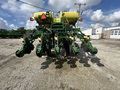 2015 John Deere 1795 Planter