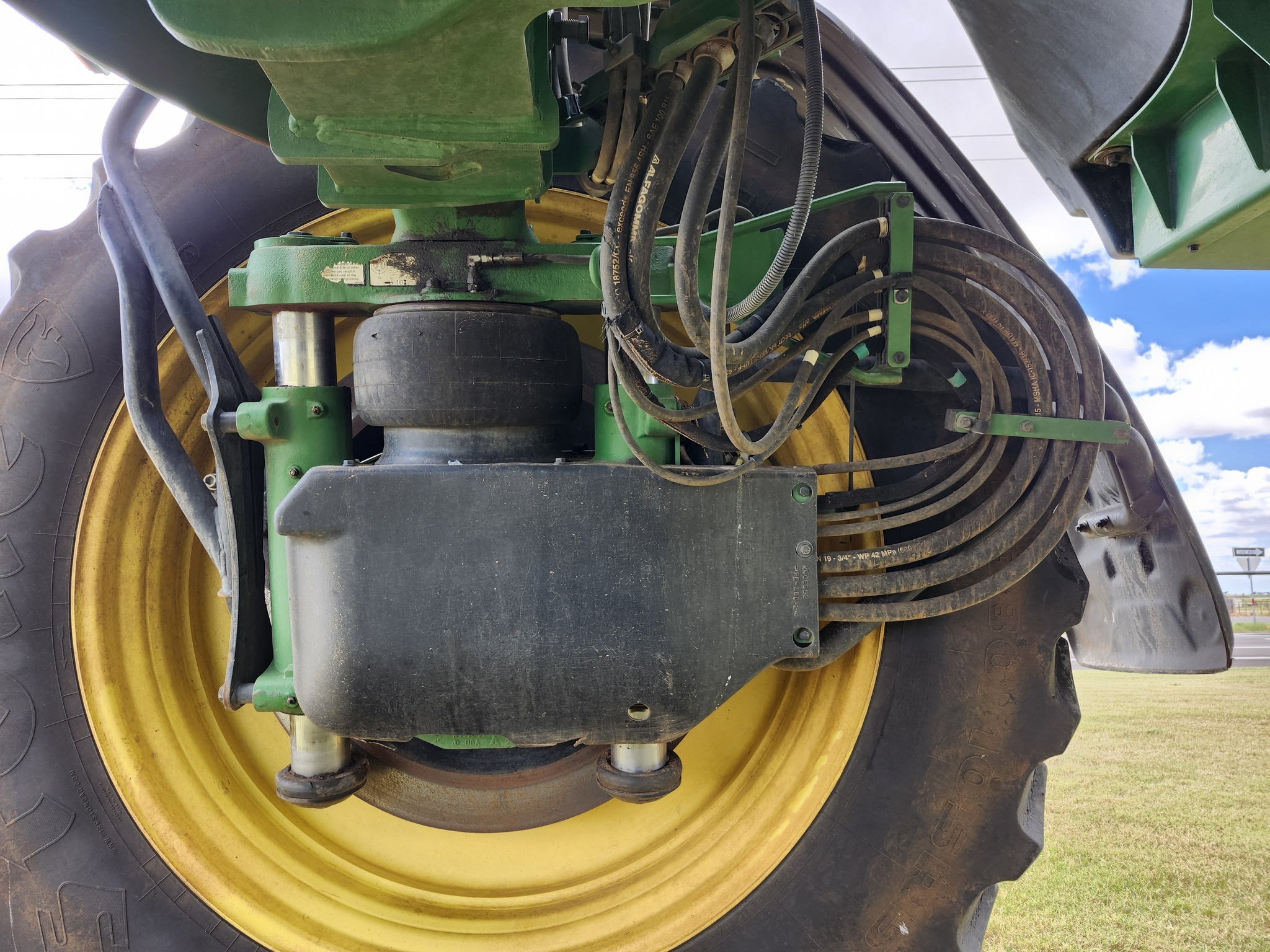 2022 John Deere 616R Self-Propelled Sprayer