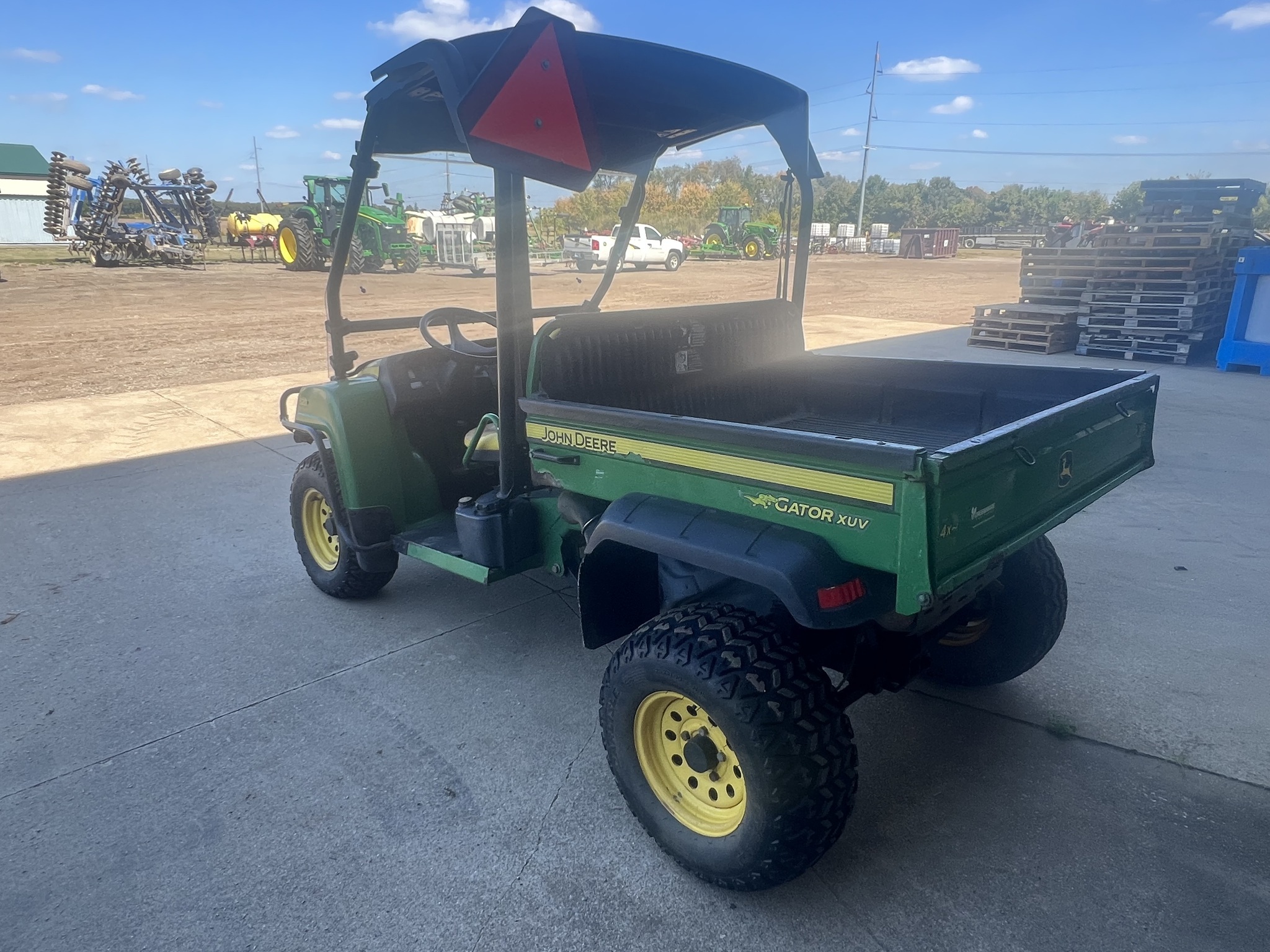 2007 John Deere Gator XUV 620I ATVs and Utility Vehicle