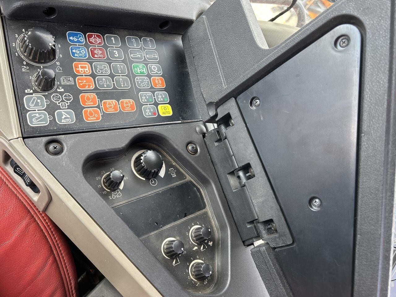 2016 Case IH Magnum 280 Tractor