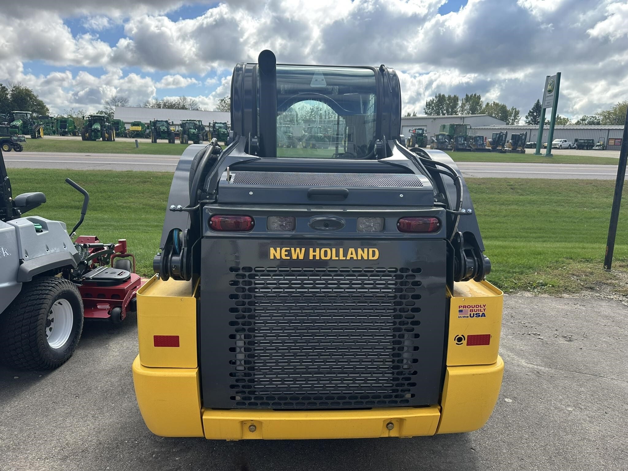 2025 New Holland L320 Skid Steer