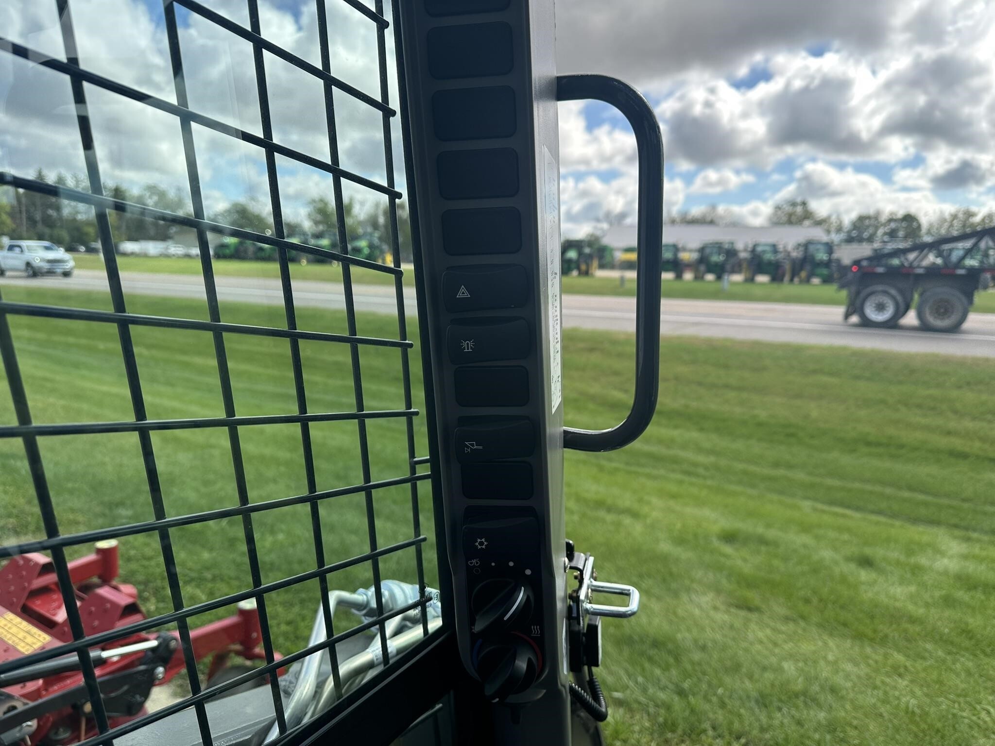 2025 New Holland L320 Skid Steer