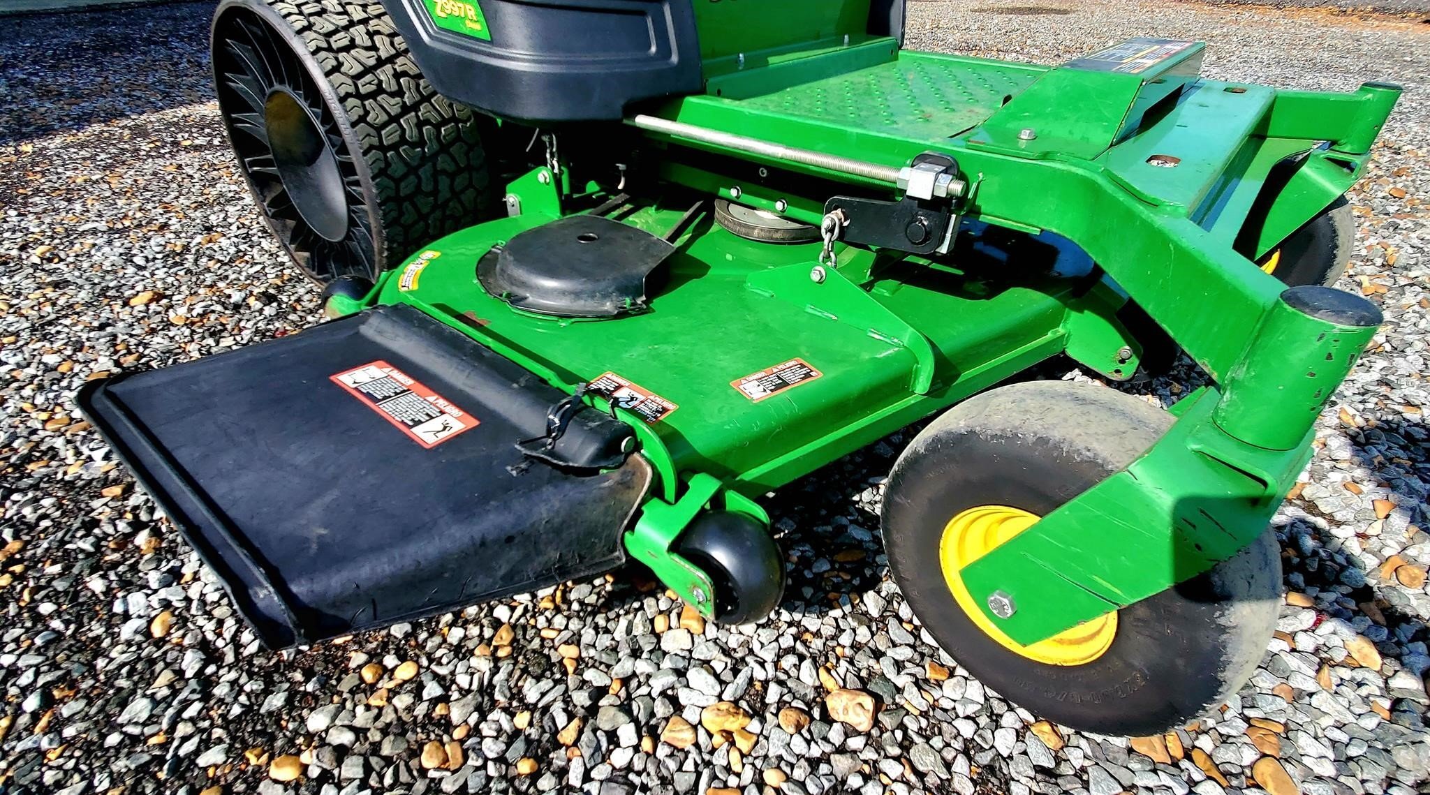  John Deere Z997R Lawn Mower