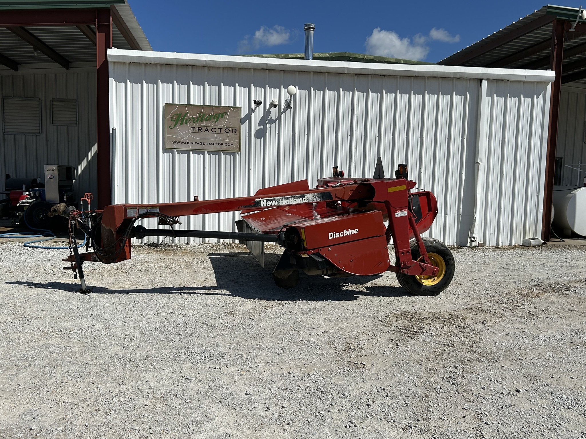 2016 New Holland H7230 Mower Conditioner