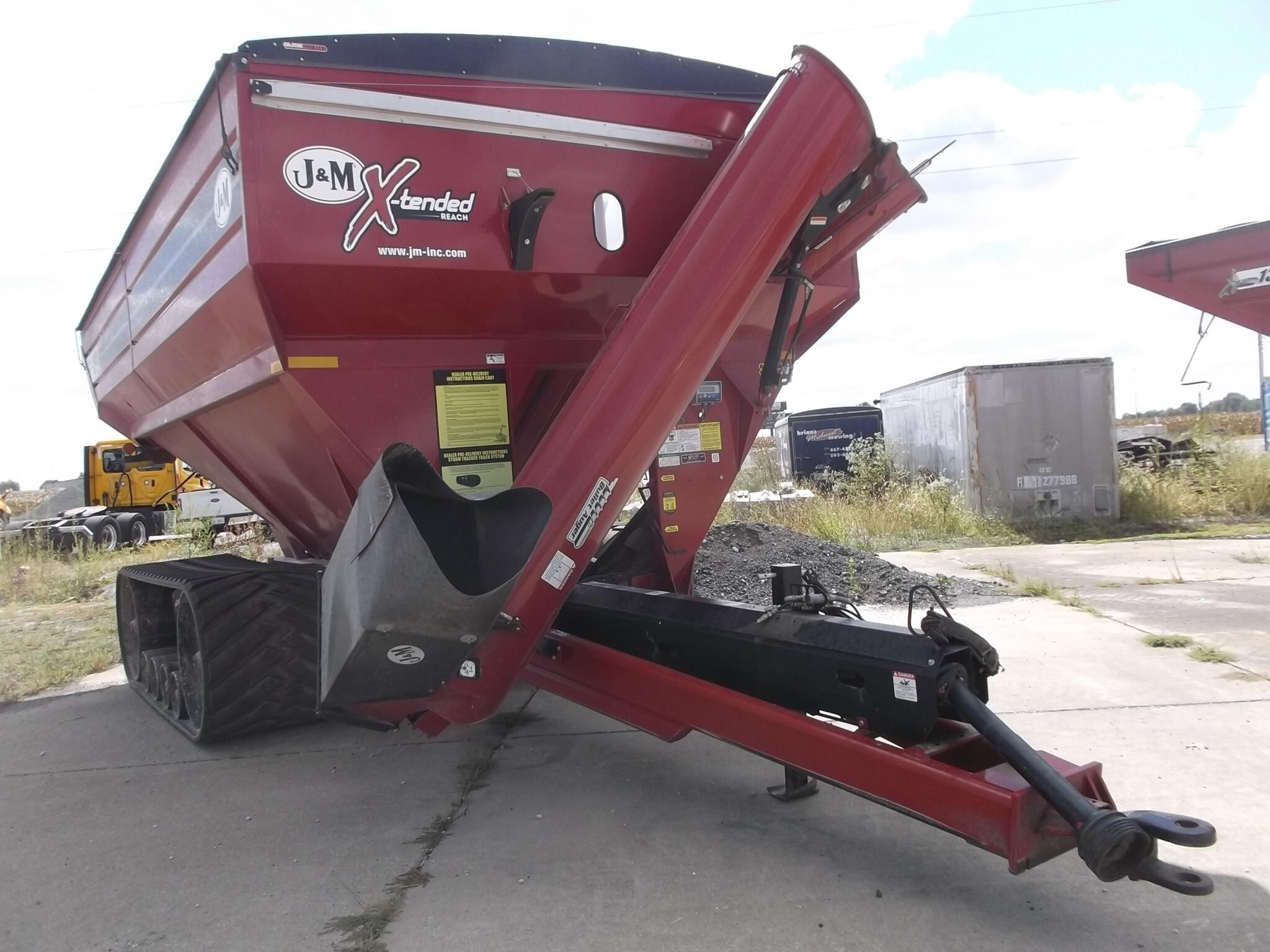 2019 J&M 1312-20T Grain Cart