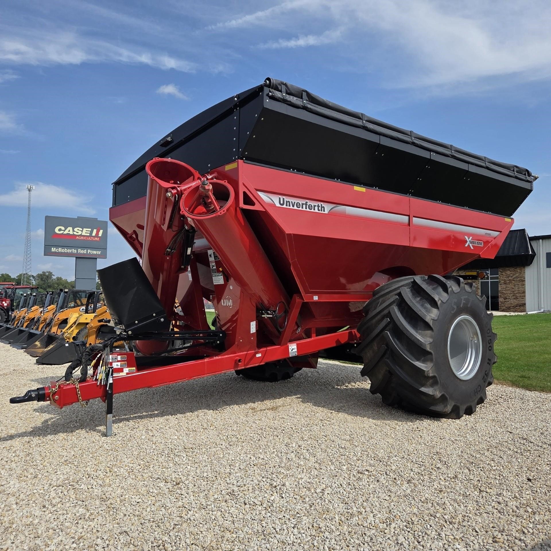 2025 Unverferth 1119 Grain Cart