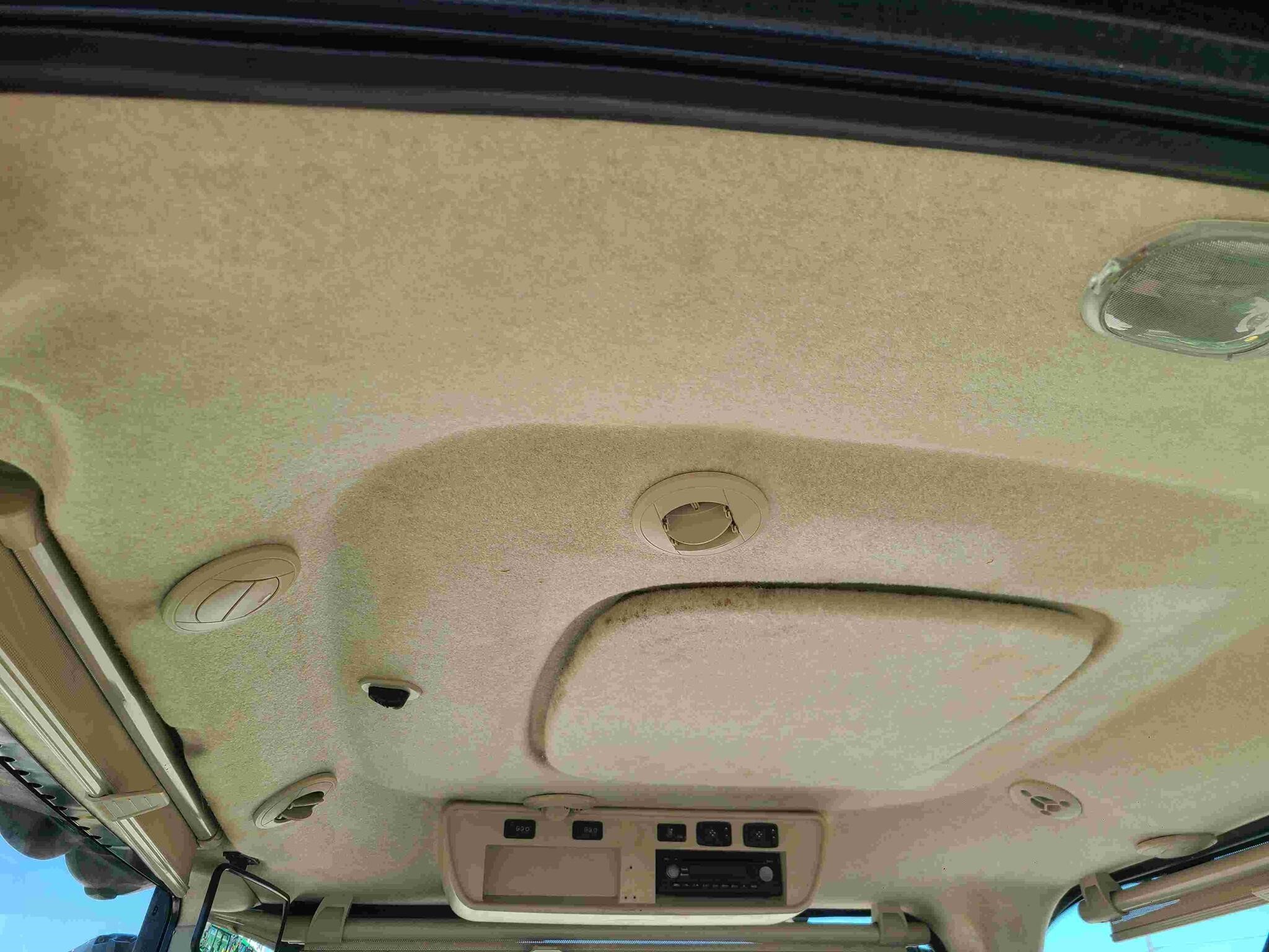 2017 John Deere 8345R Tractor