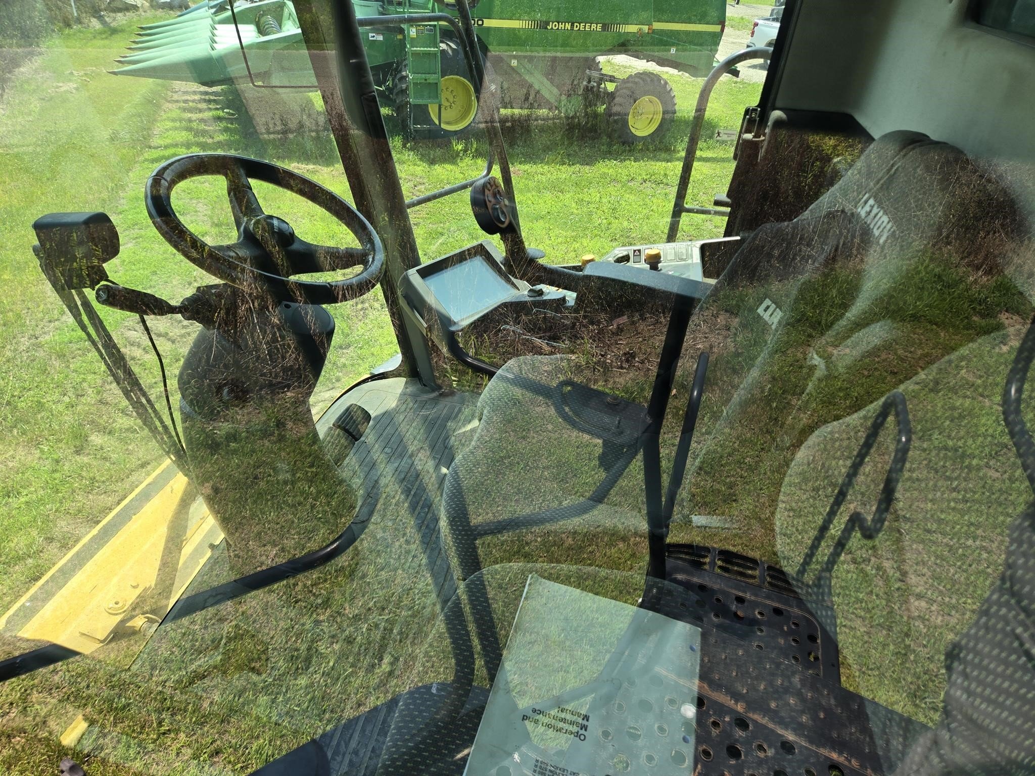 2007 Claas Lexion 575R Combine