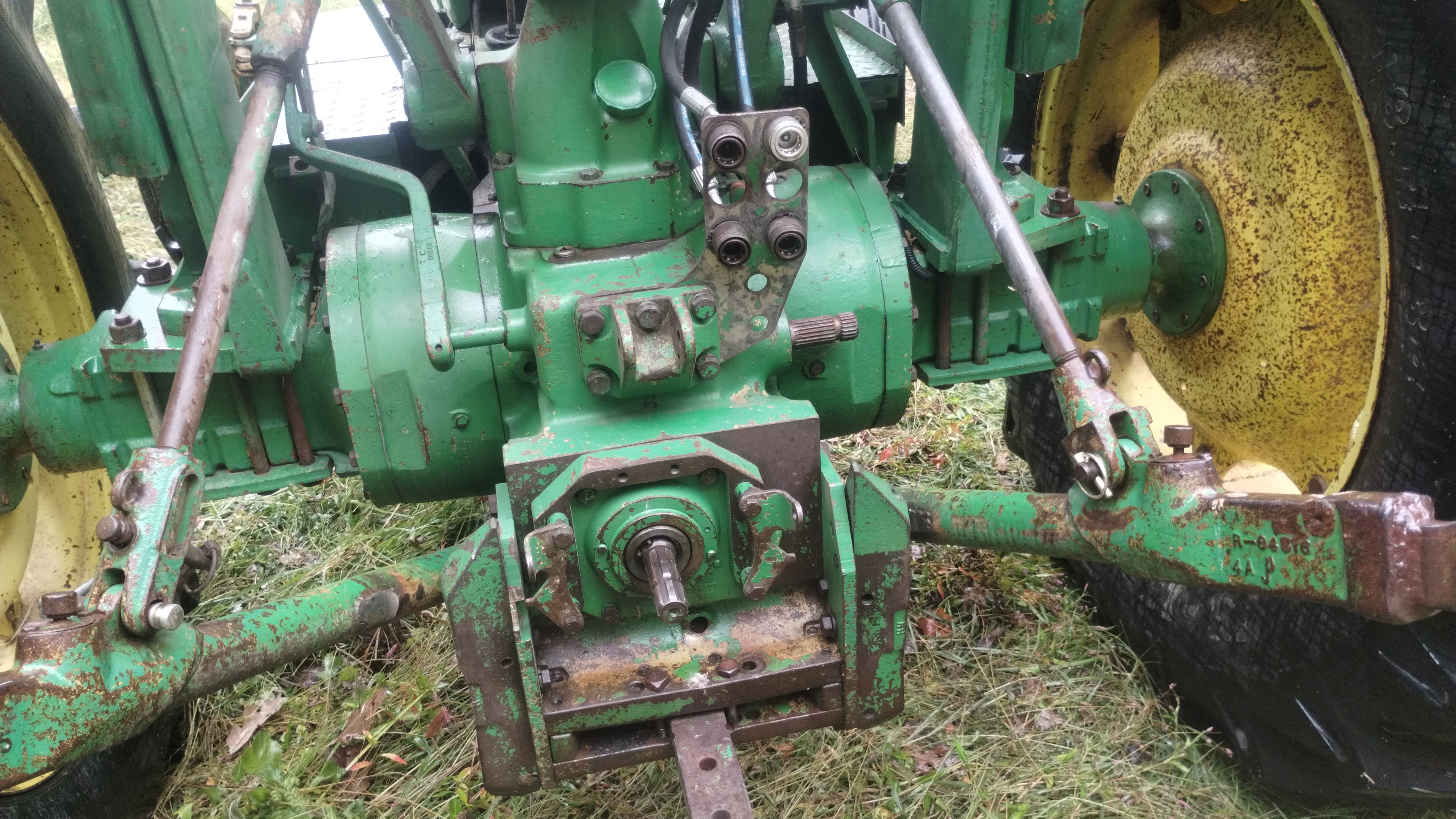 1988 John Deere 2950 Tractor