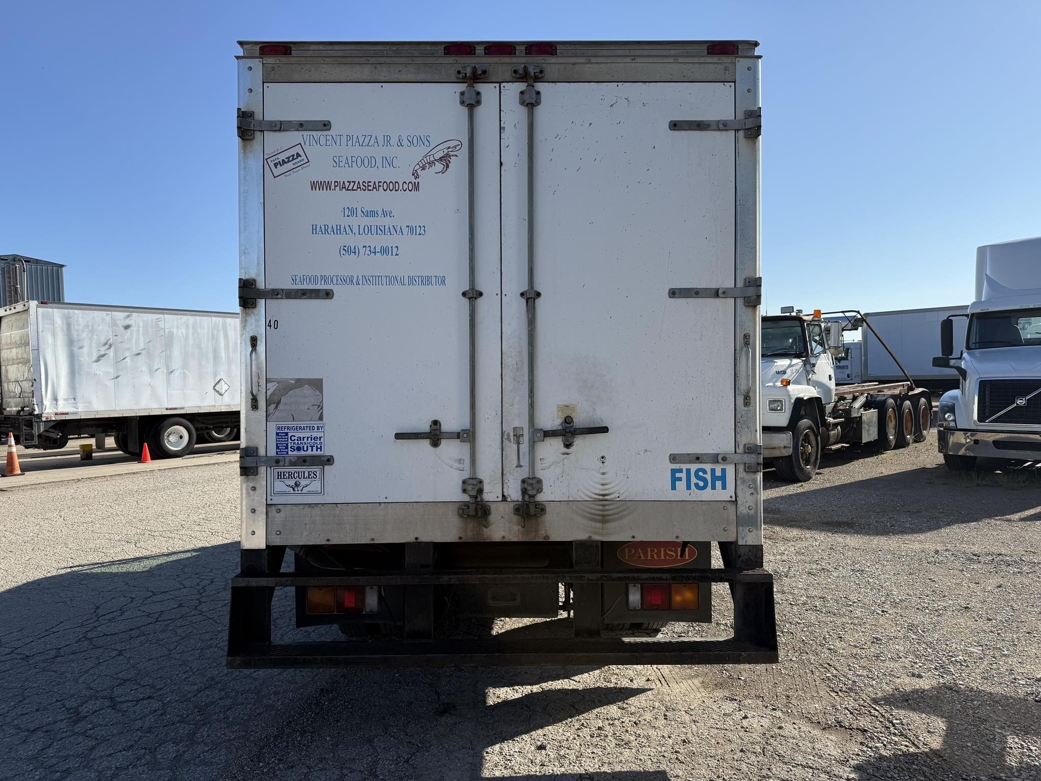 2013 MITSUBISHI FUSO FE180 Box Trucks/Trailer
