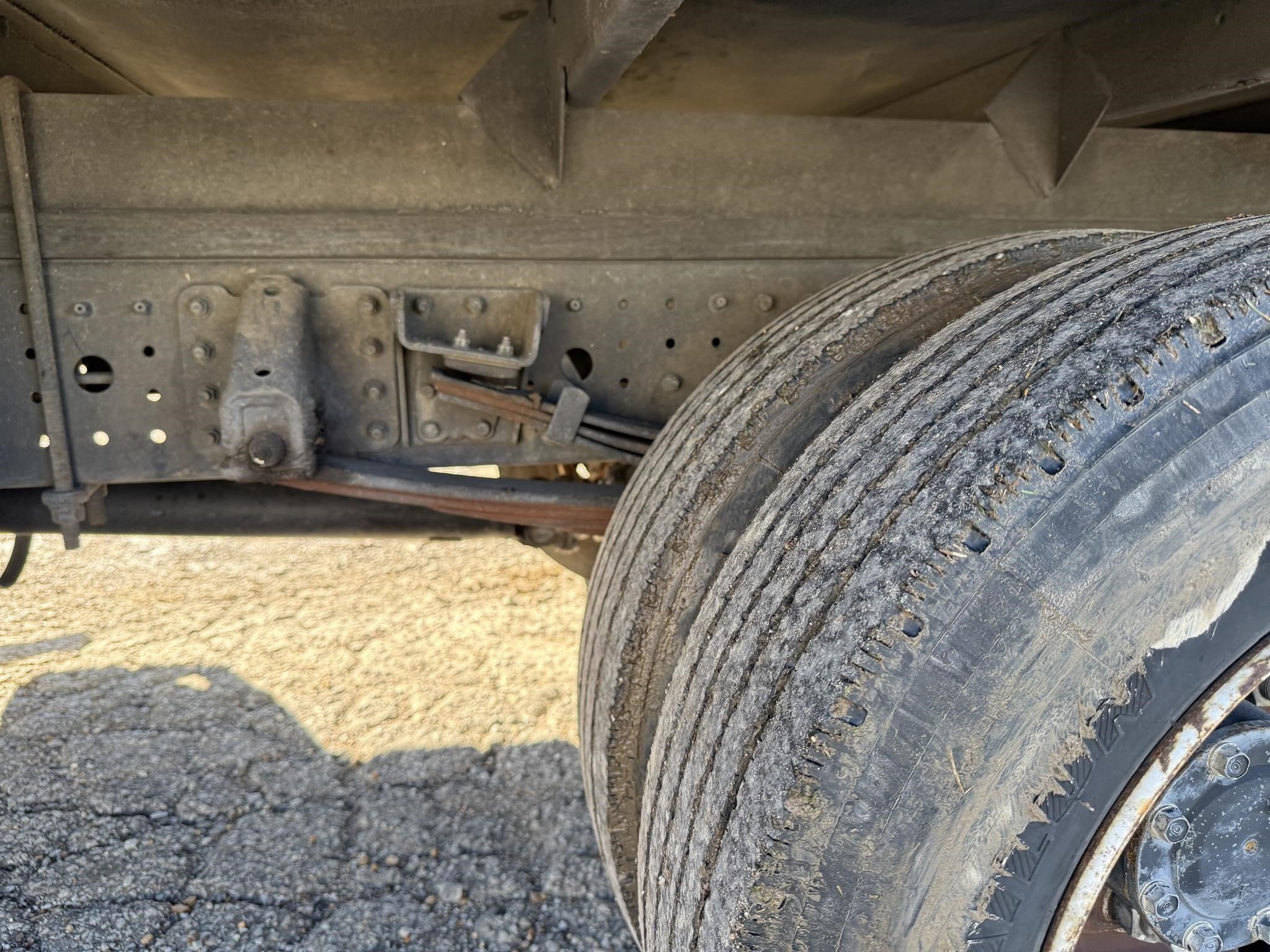 2013 MITSUBISHI FUSO FE180 Box Trucks/Trailer