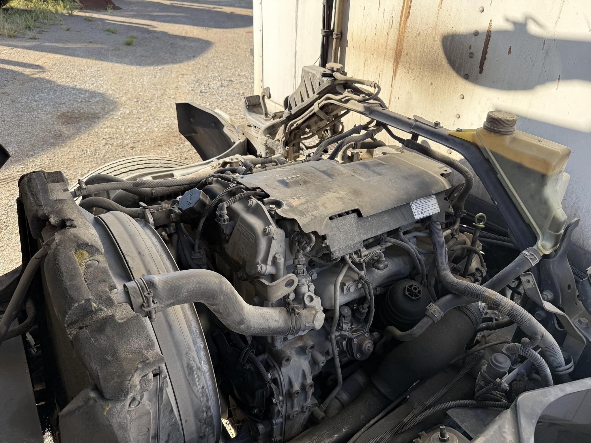 2013 MITSUBISHI FUSO FE180 Box Trucks/Trailer