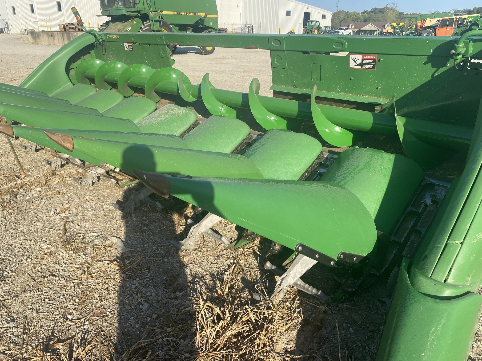 2013 John Deere 608C Corn Head