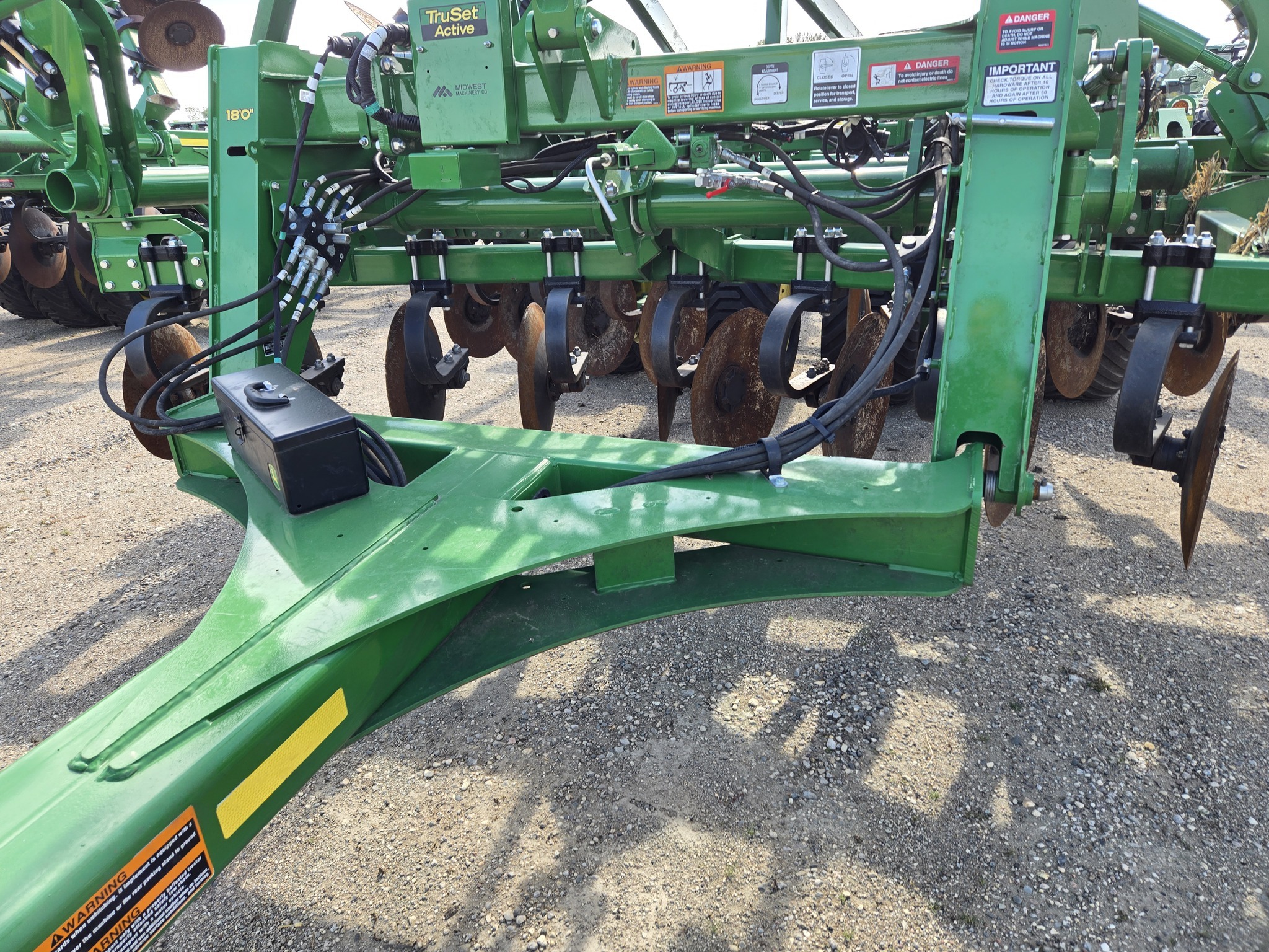 2024 John Deere 2730 Disk Chisel