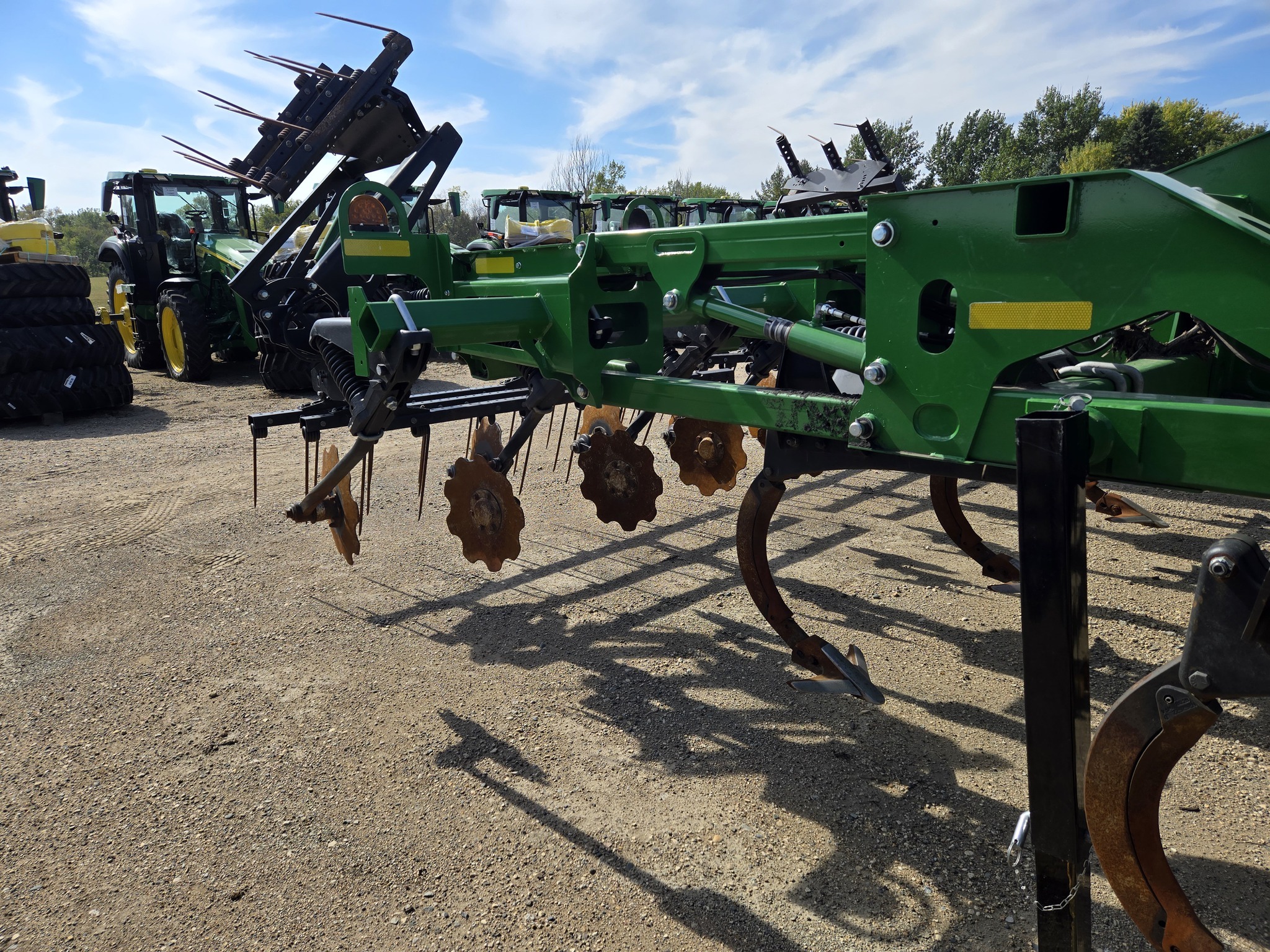 2024 John Deere 2730 Disk Chisel