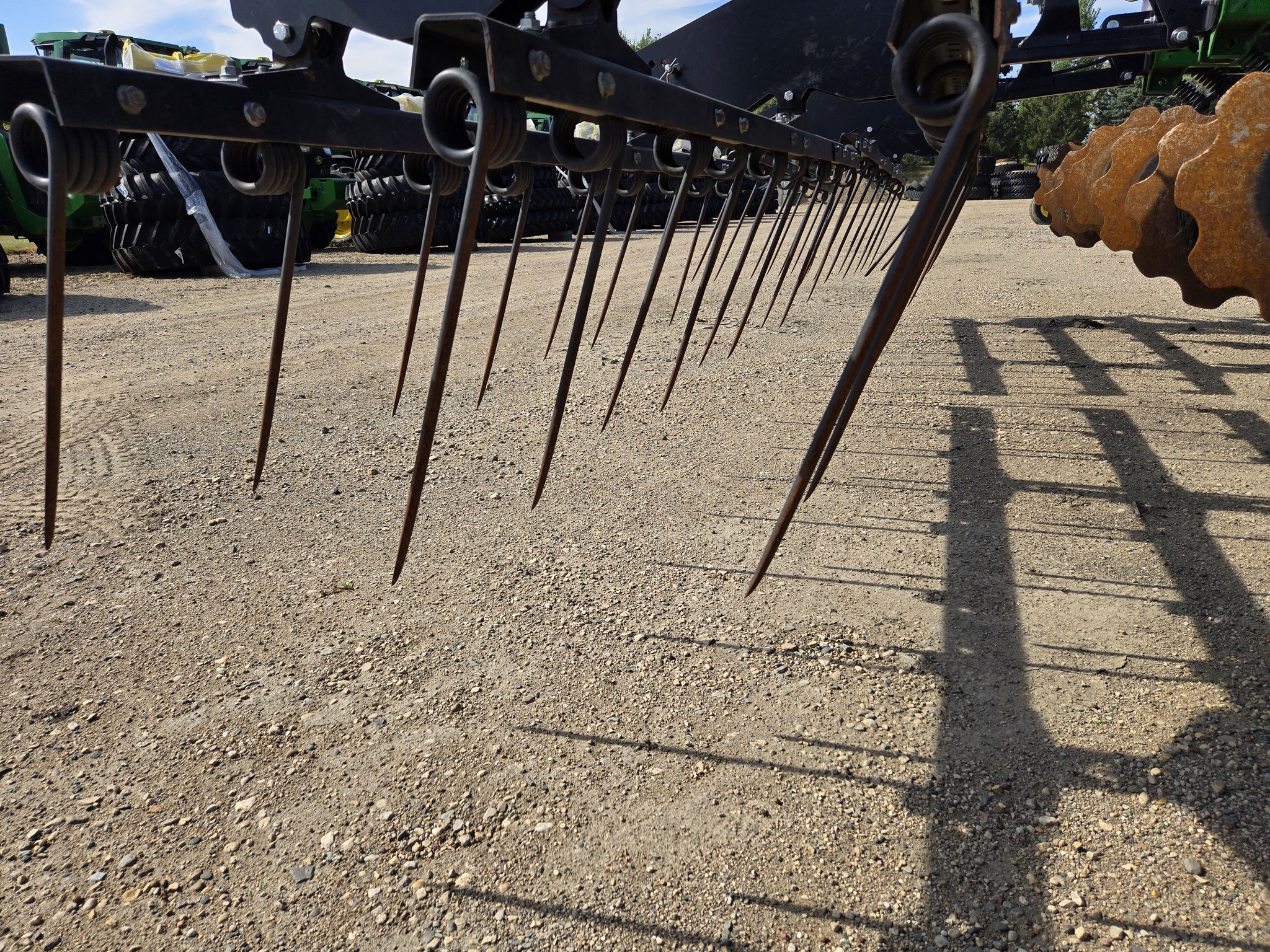 2024 John Deere 2730 Disk Chisel