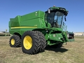 2018 John Deere S780 Combine