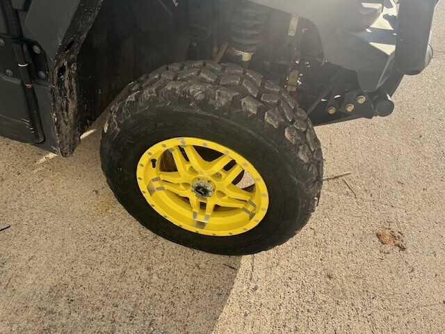 2022 John Deere XUV 835M ATVs and Utility Vehicle