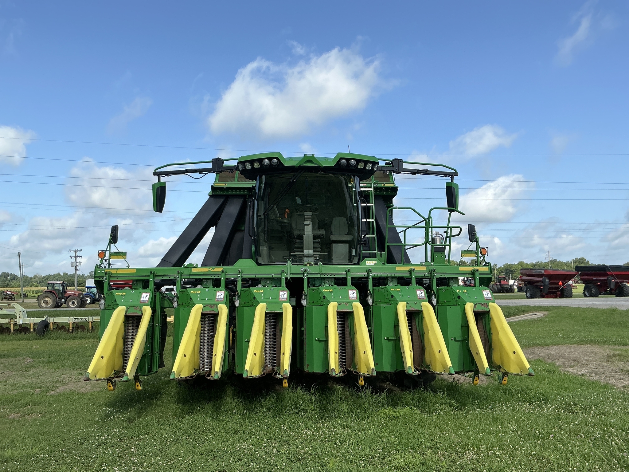 2022 John Deere CP770 Cotton Equipment