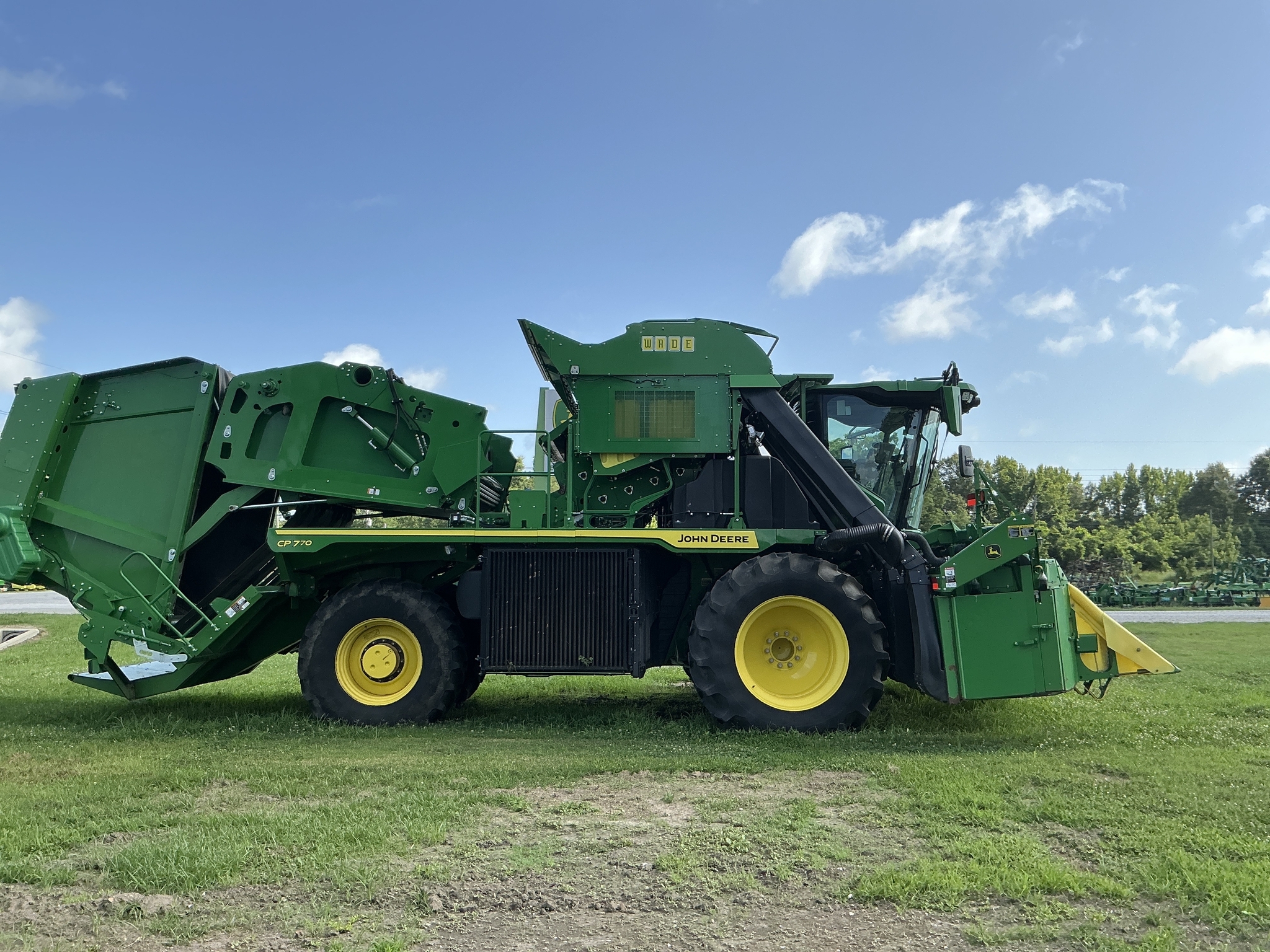 2022 John Deere CP770 Cotton Equipment