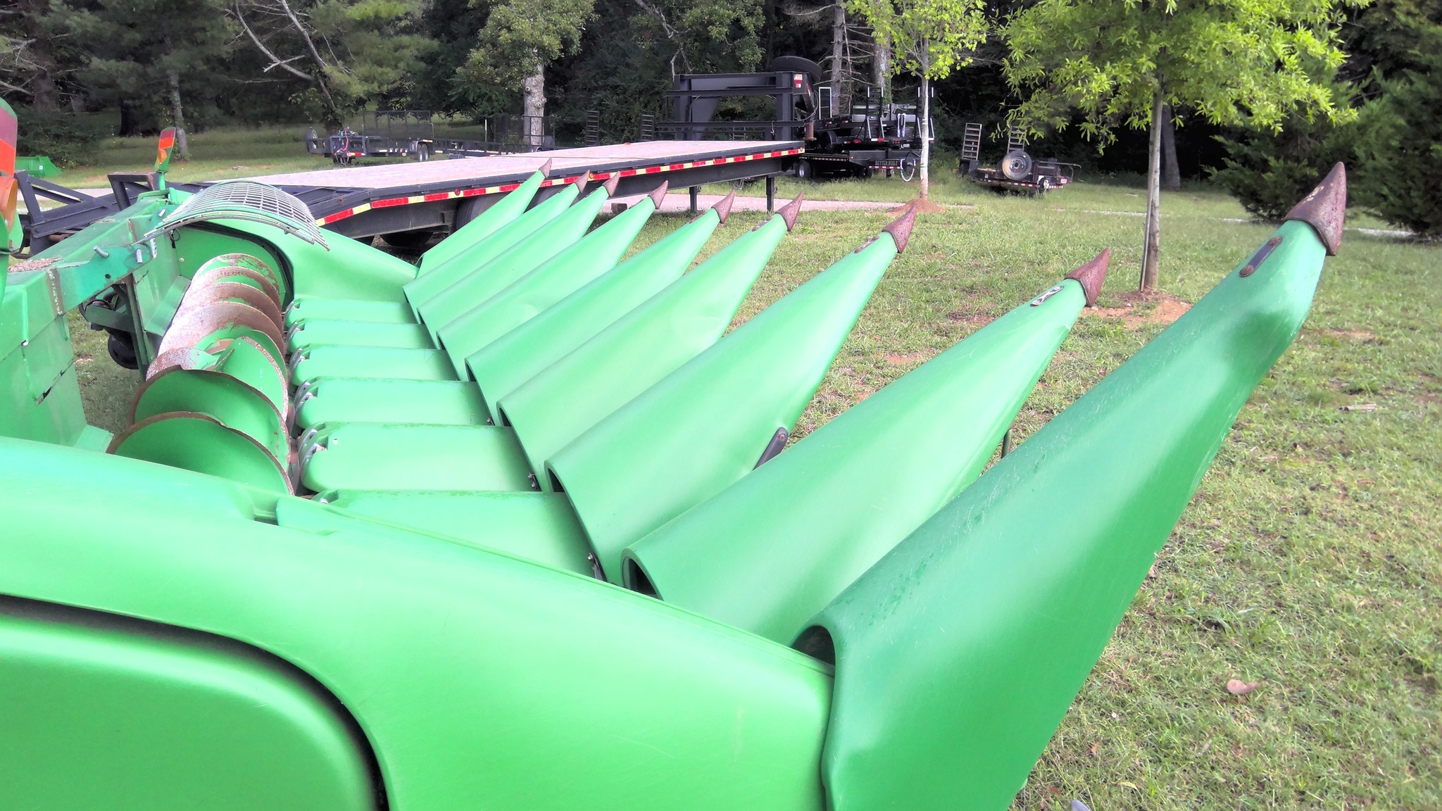 2010 John Deere 608C Corn Head