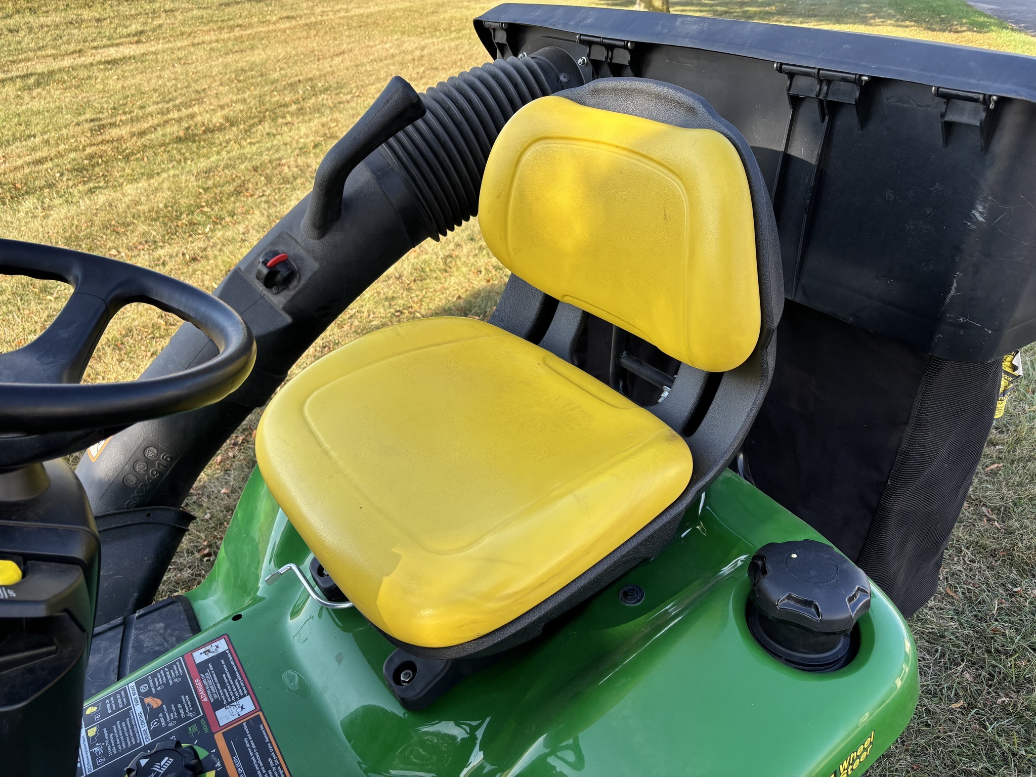 2019 John Deere X354 Lawn Mower