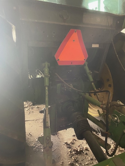 1990 John Deere 2955 Tractor