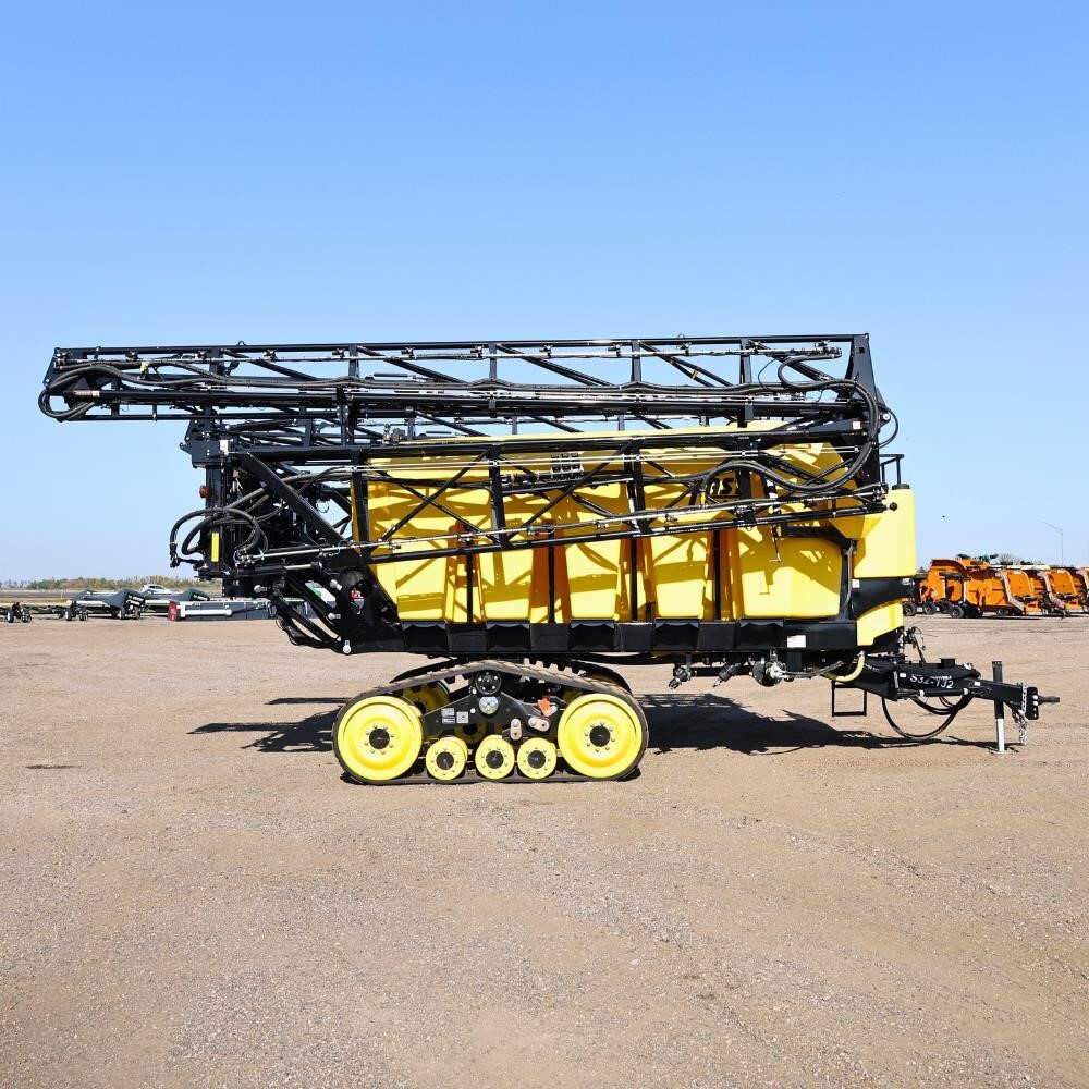 2025 Fast S32 Pull-Type Fertilizer Spreader