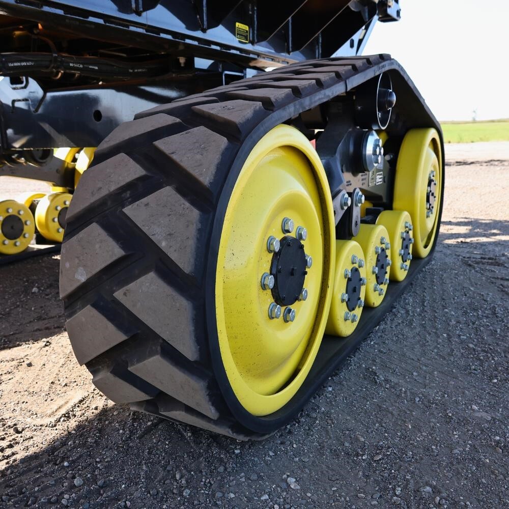 2025 Fast S32 Pull-Type Fertilizer Spreader