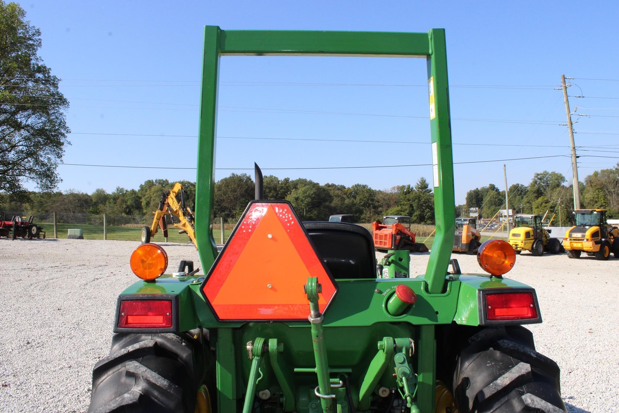 1991 John Deere 870 Tractor