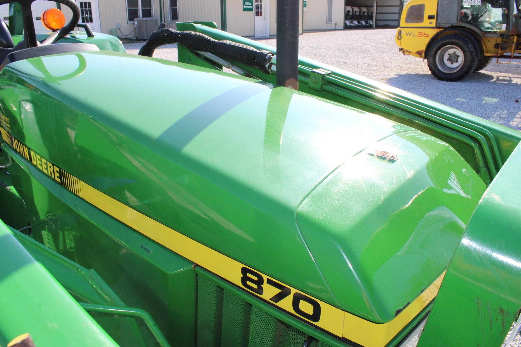 1991 John Deere 870 Tractor