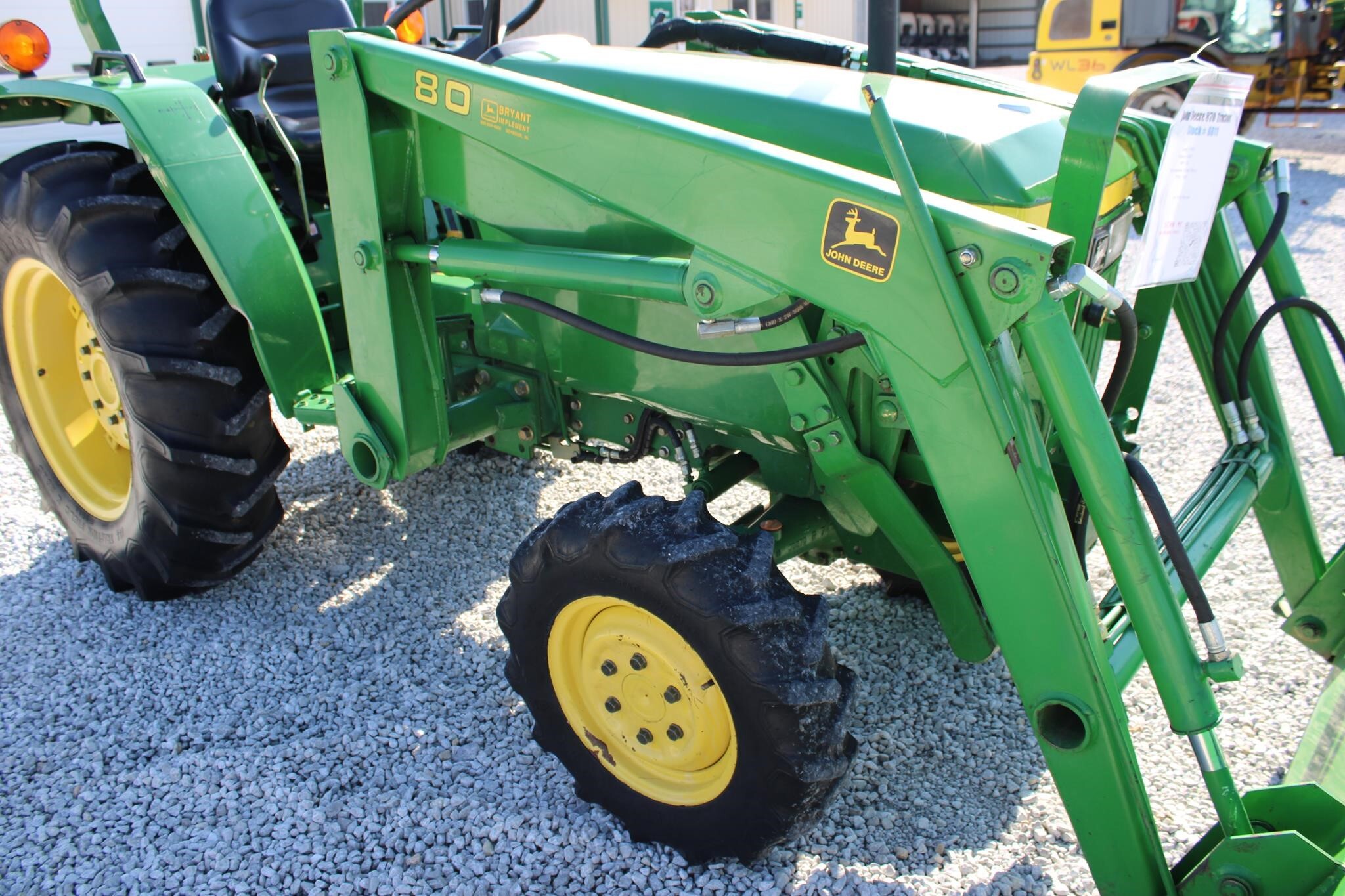 1991 John Deere 870 Tractor