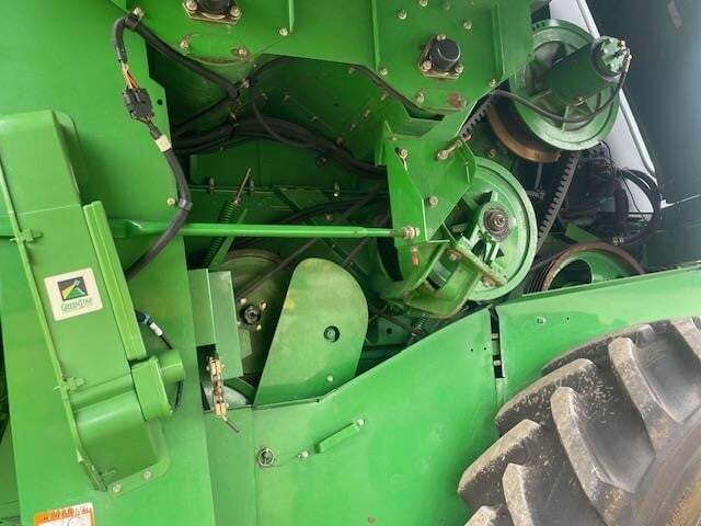 2002 John Deere 9450 Combine
