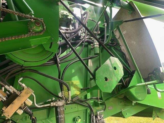 2002 John Deere 9450 Combine
