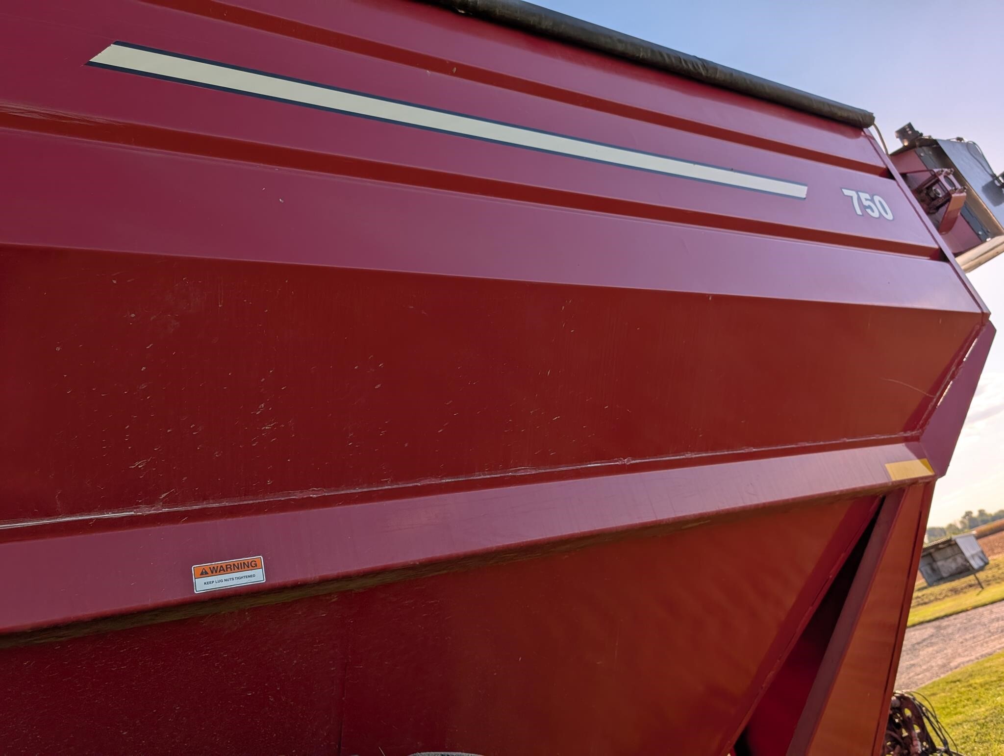 2009 J&M 750-18 Grain Cart