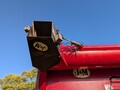 2009 J&M 750-18 Grain Cart