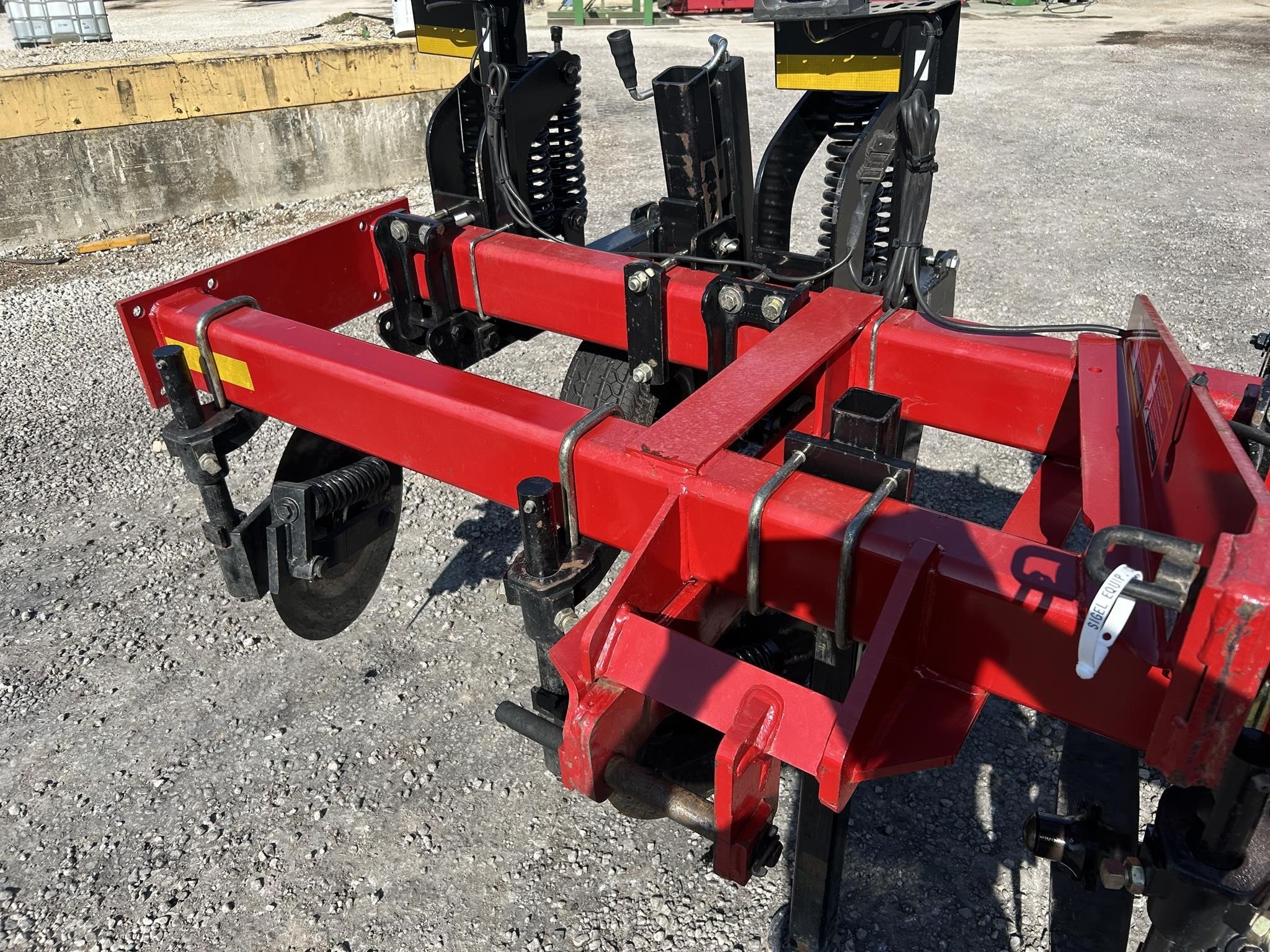 Case IH Ecolo-Til 2500 In-Line Ripper - $17,000 | Machinery Pete