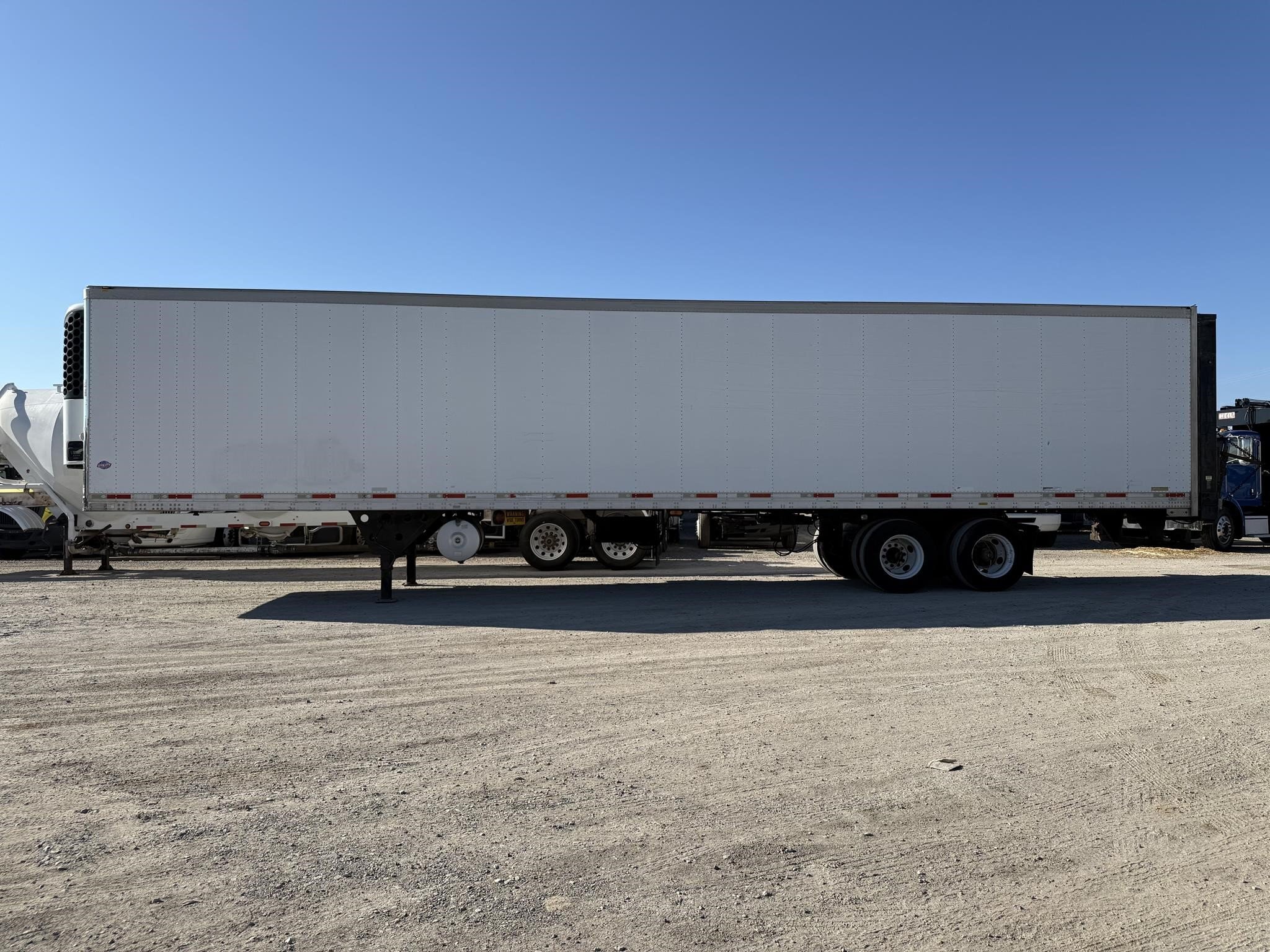2013 Utility 48 FT REEFER Box Trucks/Trailer