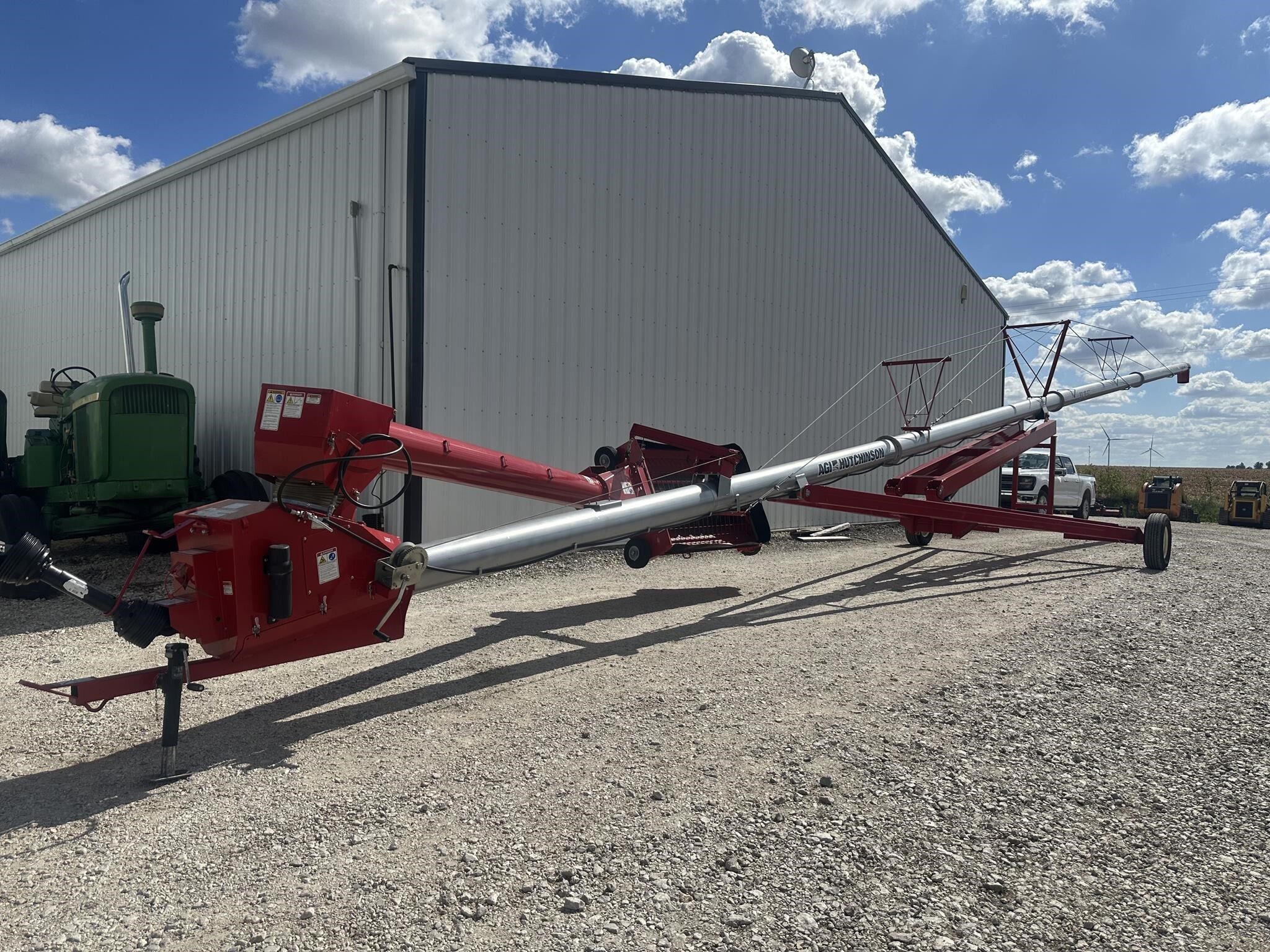 2021 Hutchinson HX10-83 Augers and Conveyor