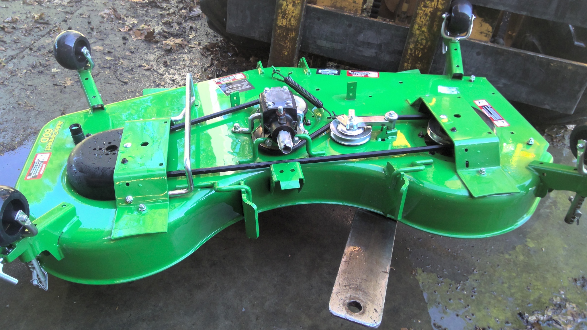 2018 John Deere 60D Lawn Mower