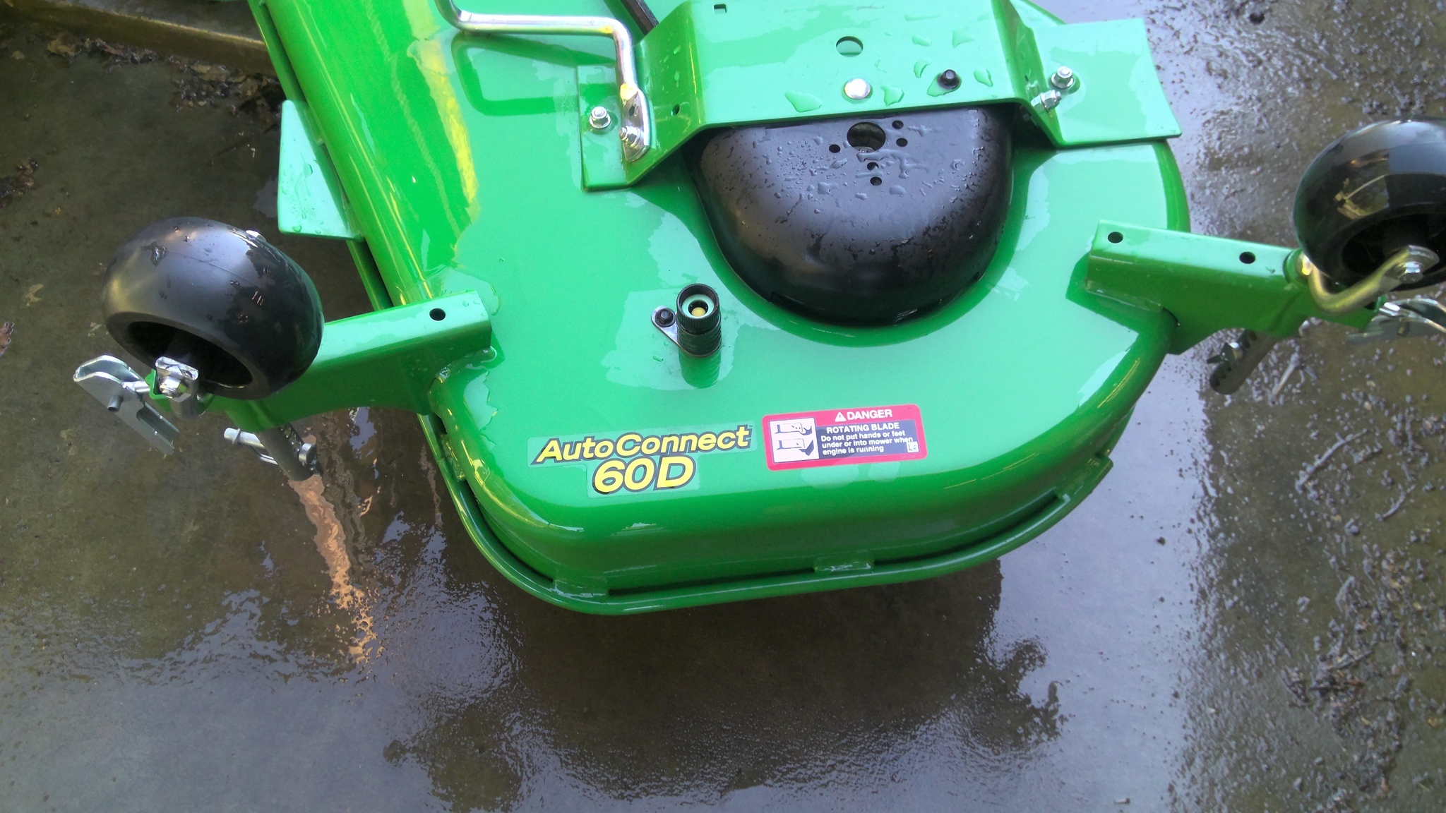 2018 John Deere 60D Lawn Mower
