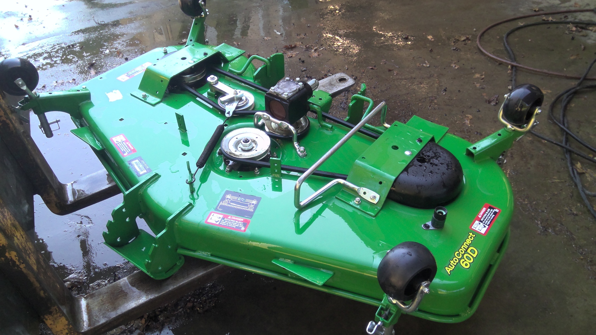 2018 John Deere 60D Lawn Mower