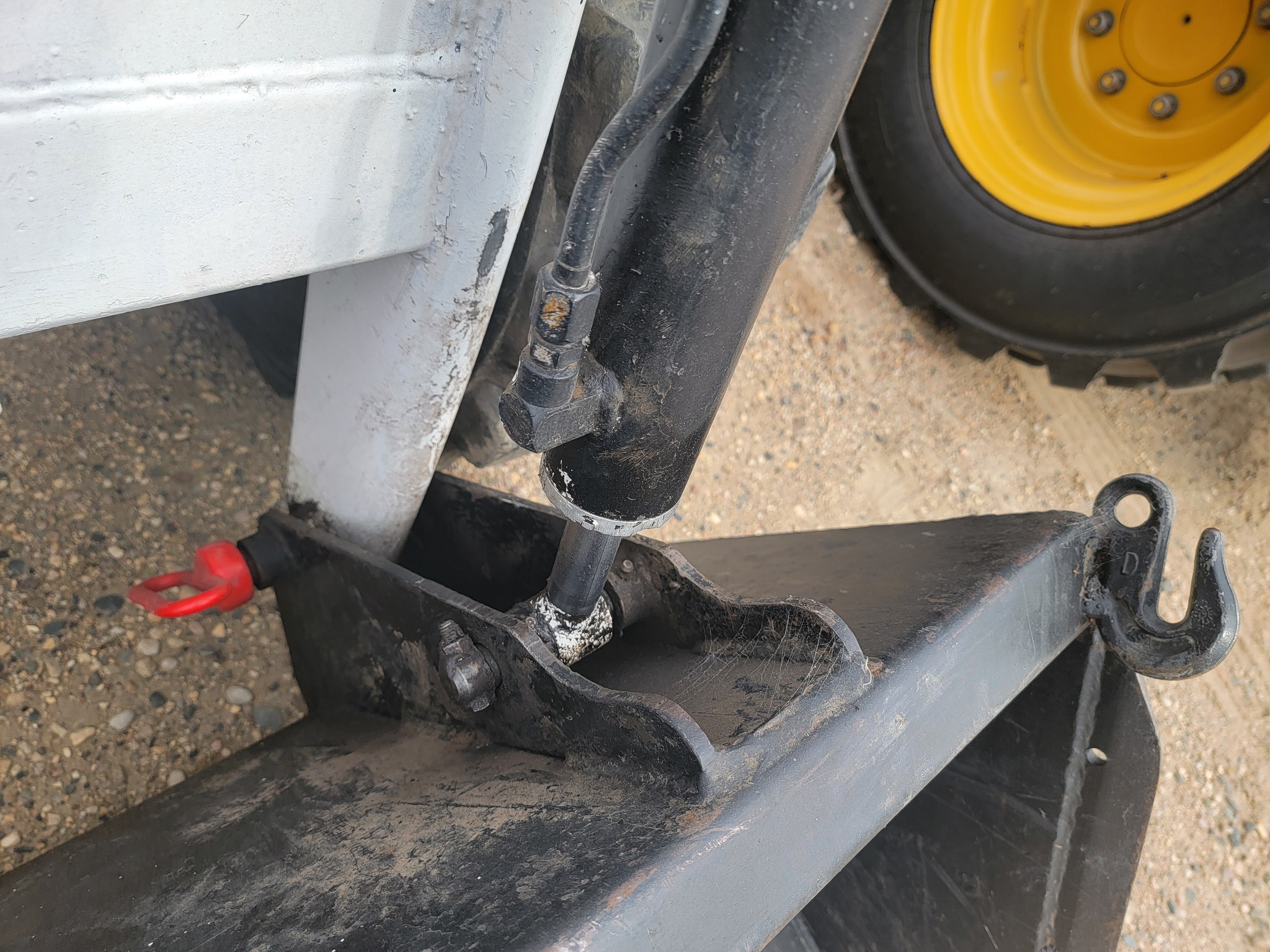  Bobcat M600 Skid Steer