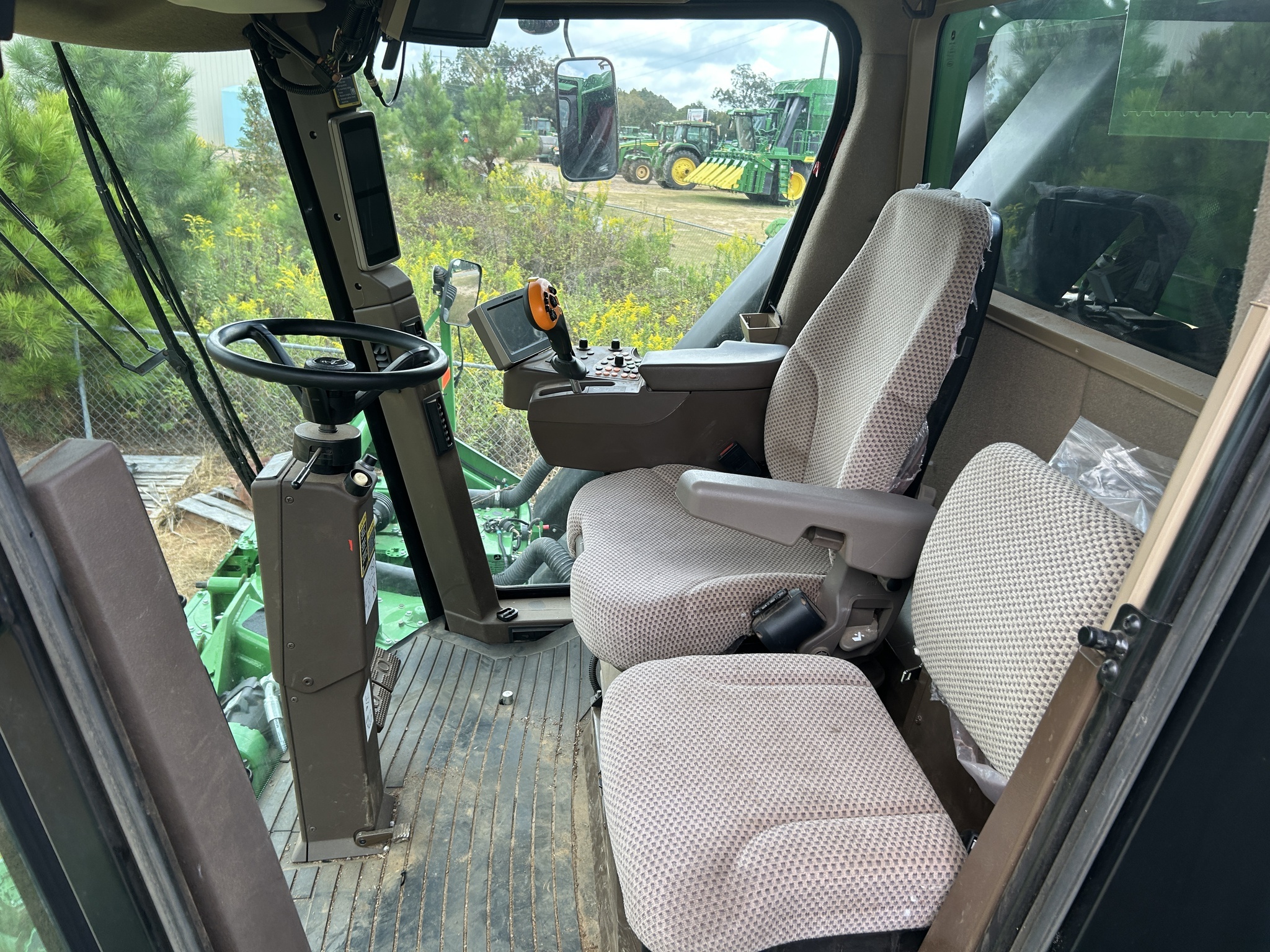 2021 John Deere CP690 Cotton Equipment