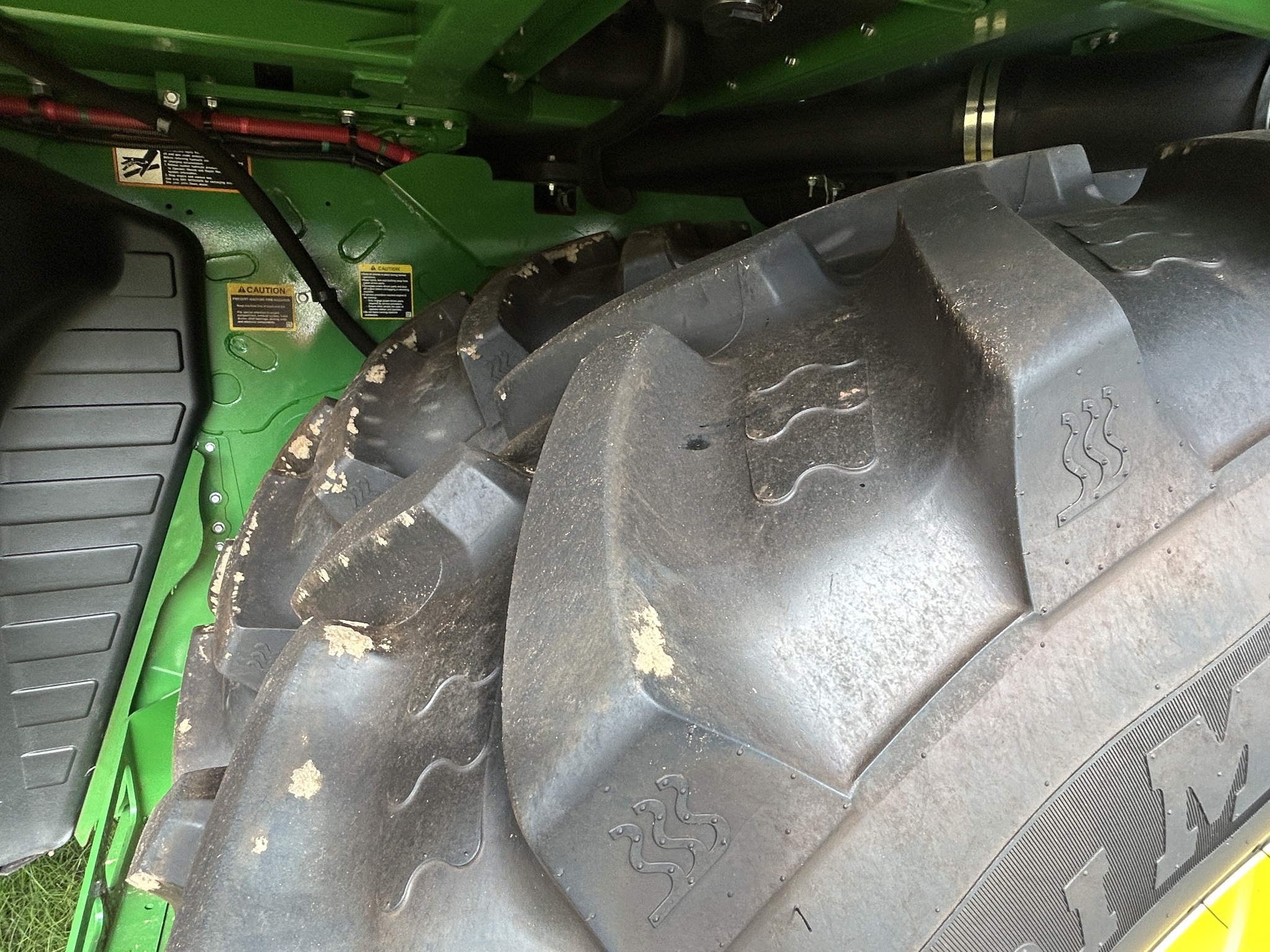 2024 John Deere CP770 Cotton Equipment